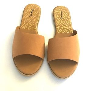 Qupid Women Desmond Slide Sandals